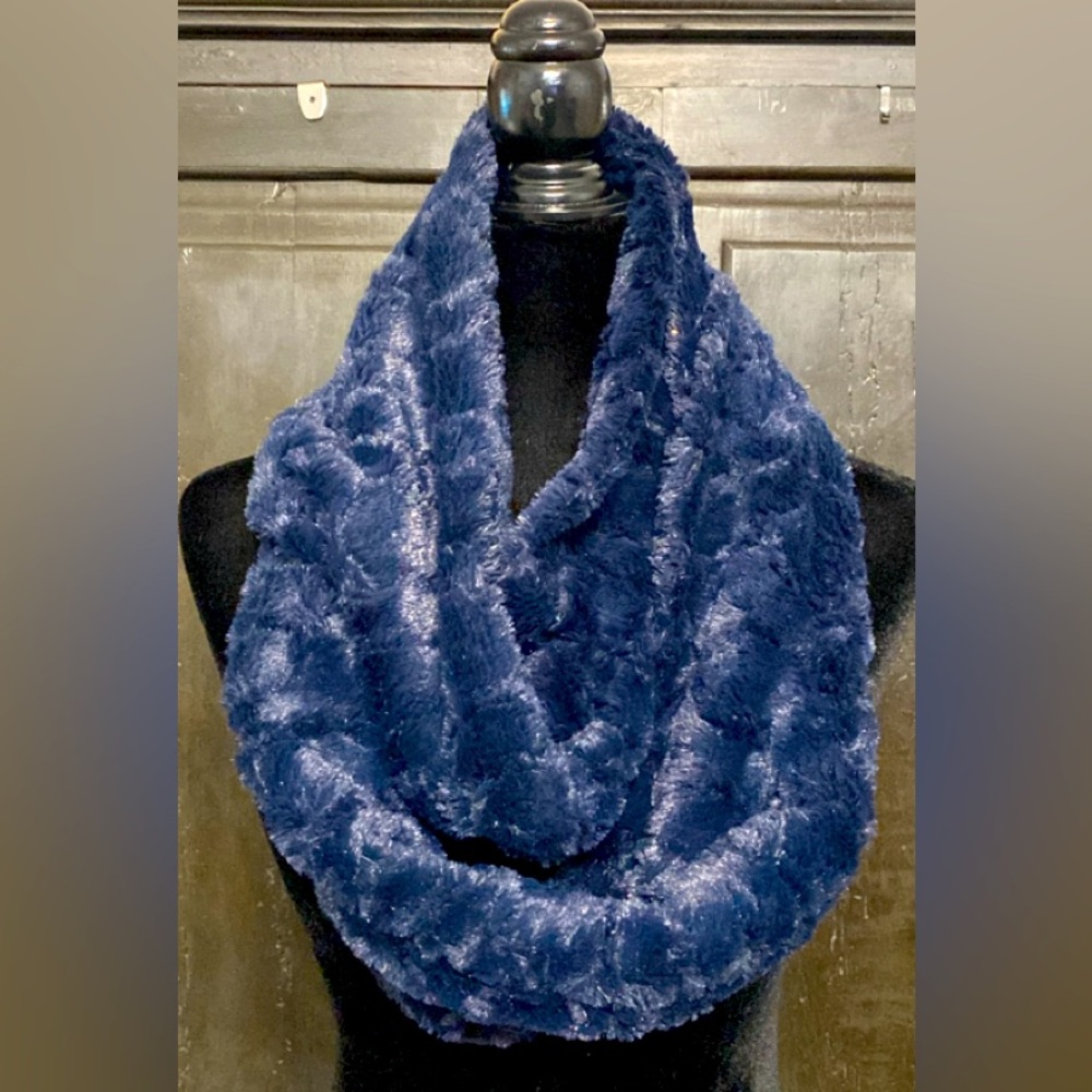 Infinity Dark blue faux fur wrap/scarf- one size